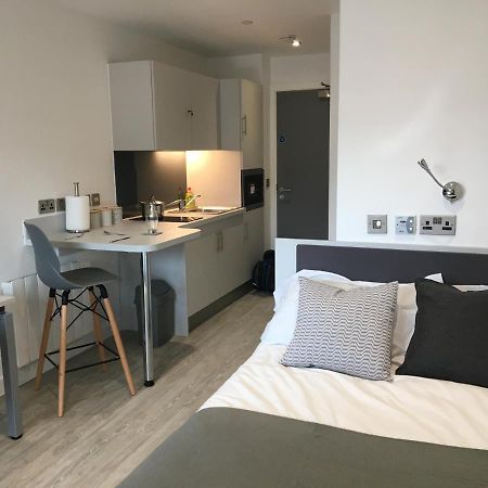 Modern Studios, Newcastle Under Lyme - Sk Exteriör bild